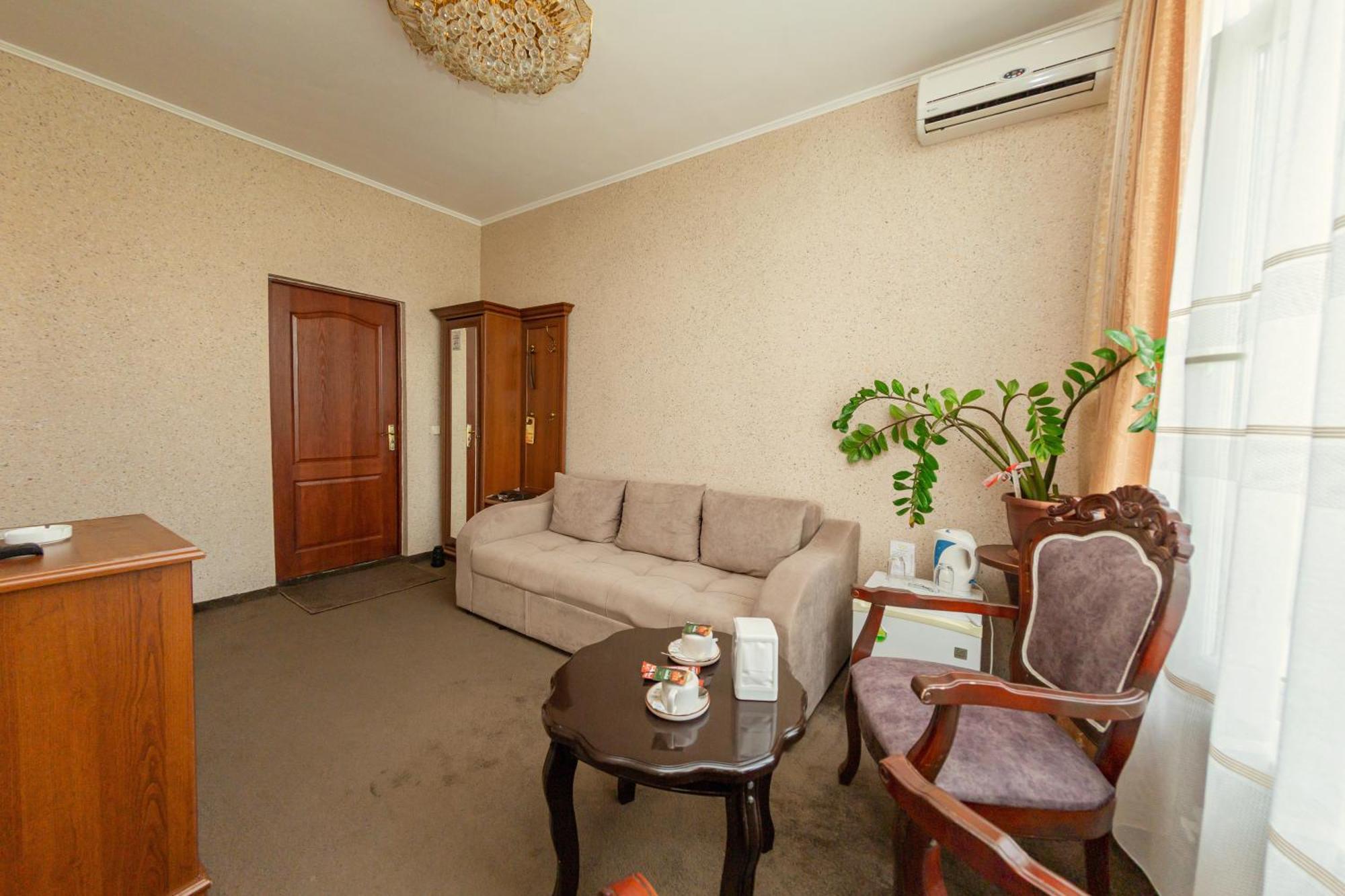 Hotel Ajour Almaty Exterior foto