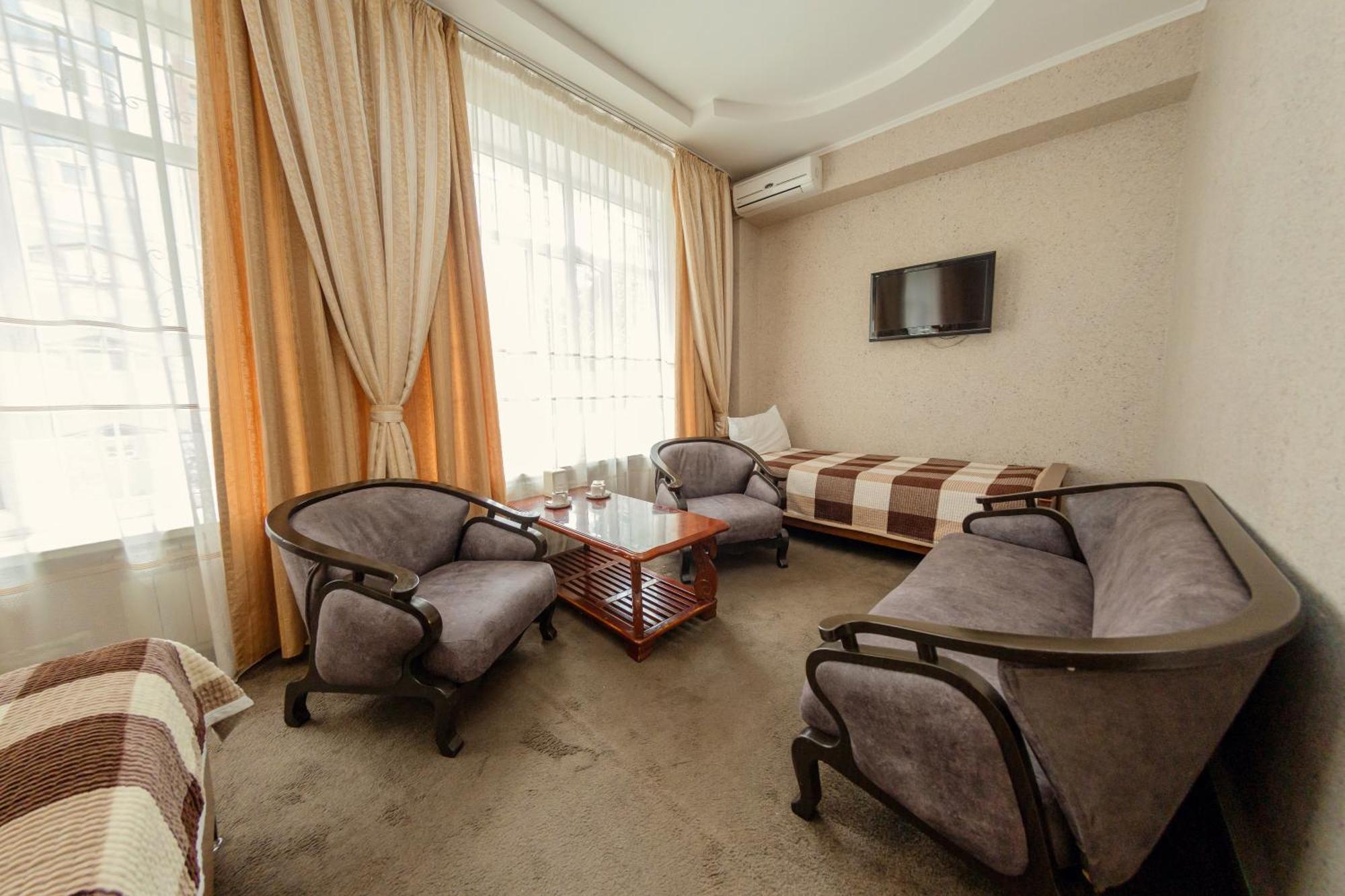 Hotel Ajour Almaty Exterior foto