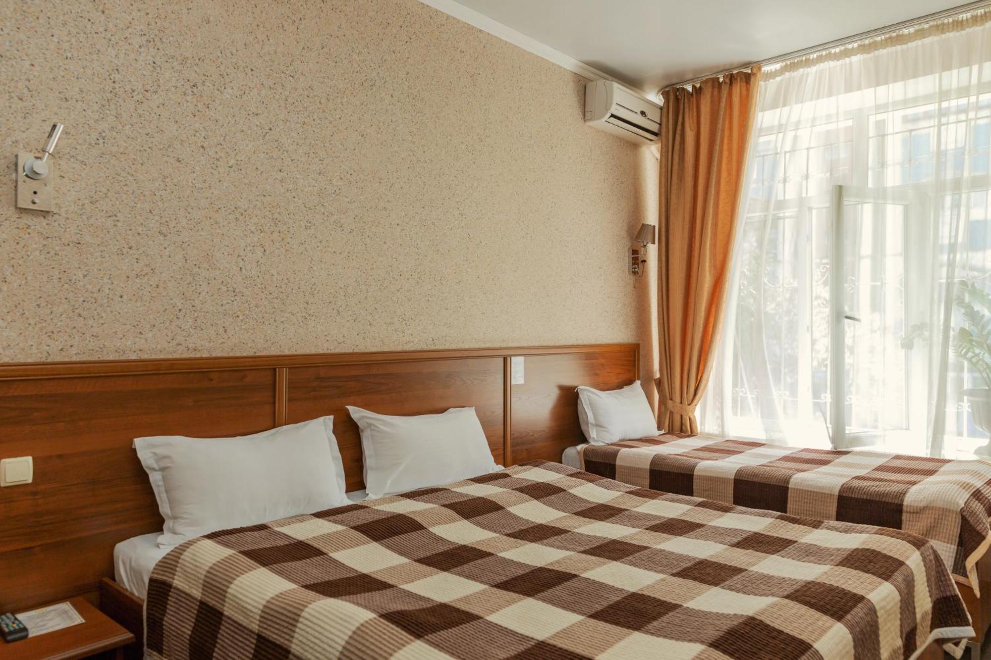 Hotel Ajour Almaty Exterior foto